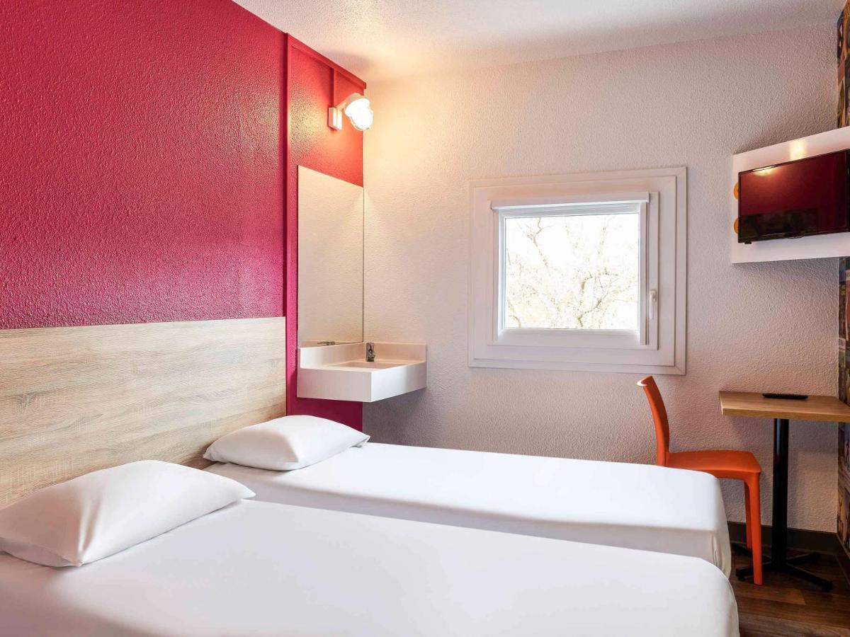 Hotelf1 Clermont Ferrand Est ภายนอก รูปภาพ